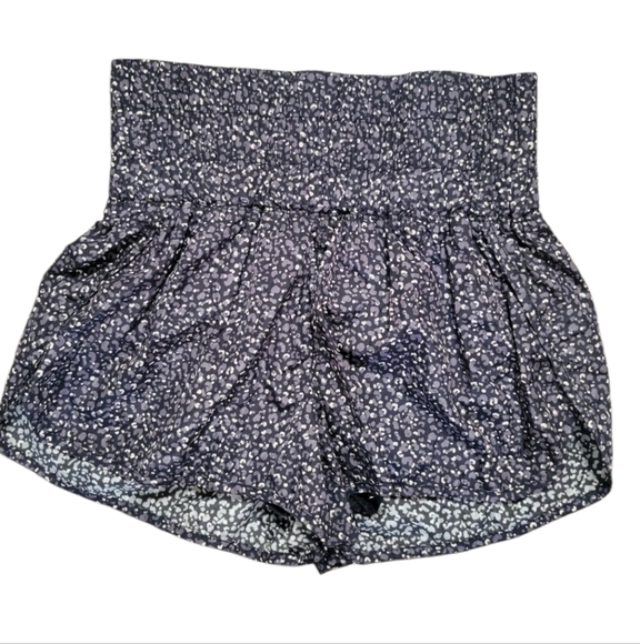 Free People Movement The Way Home Black Leopard Print High Waist Lined Shorts MD - Picture 5 of 15